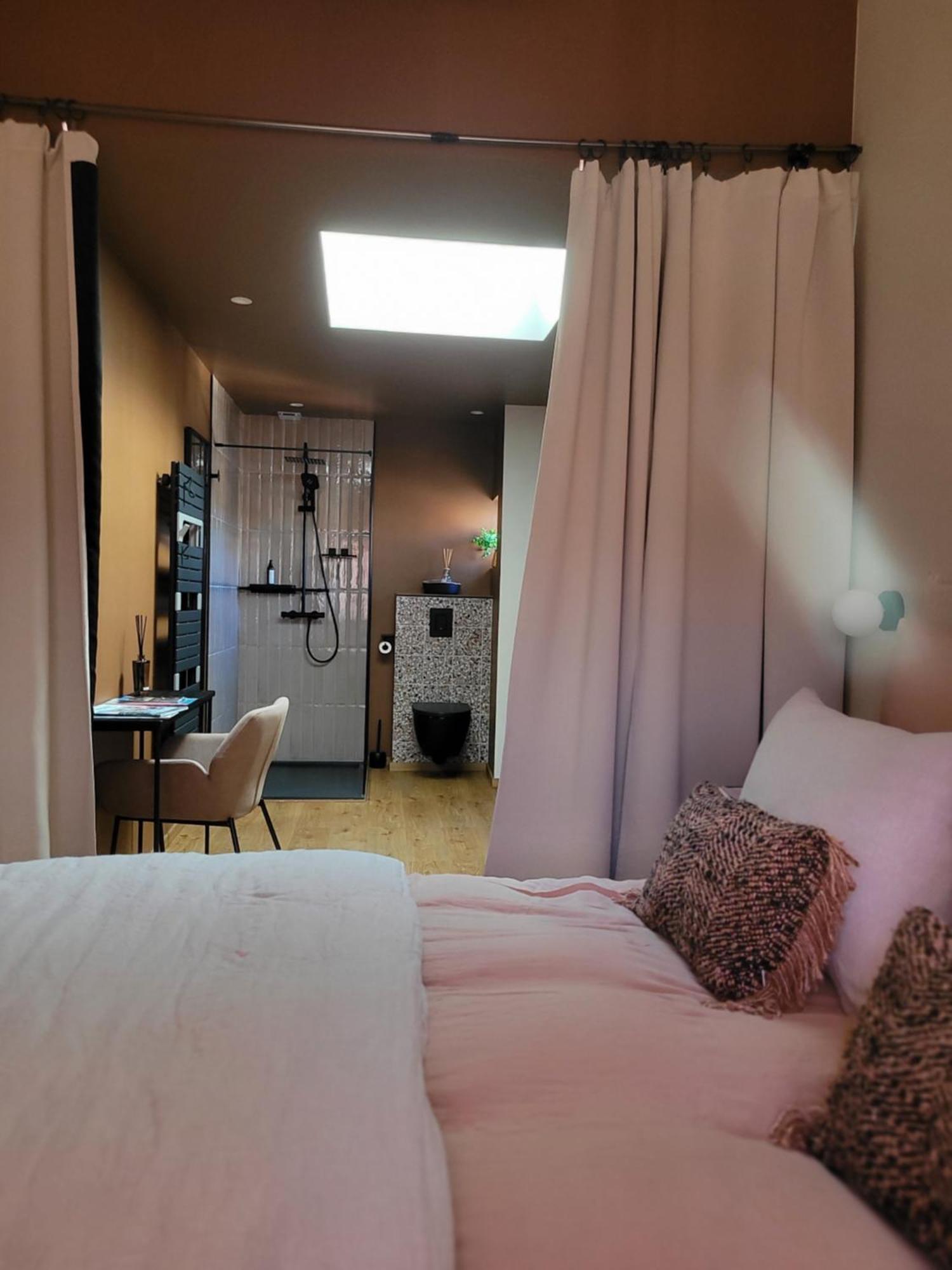 Tresors De Sens Bed & Breakfast Exterior photo